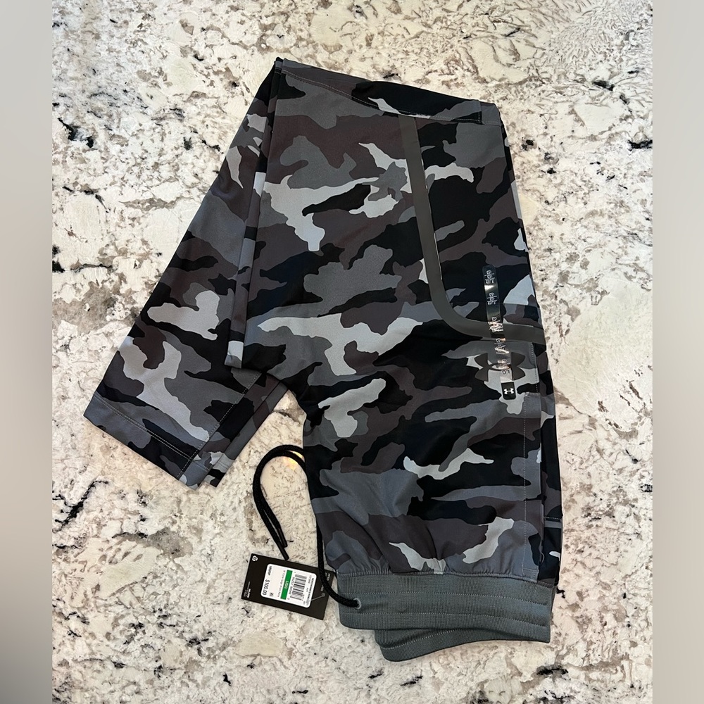 UA sport style elite tapered pant